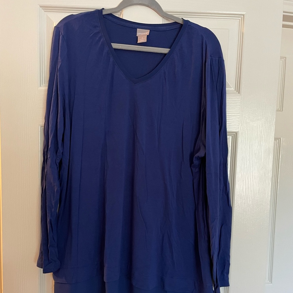 2 Chicos Long Sleeved Tunic Tees
